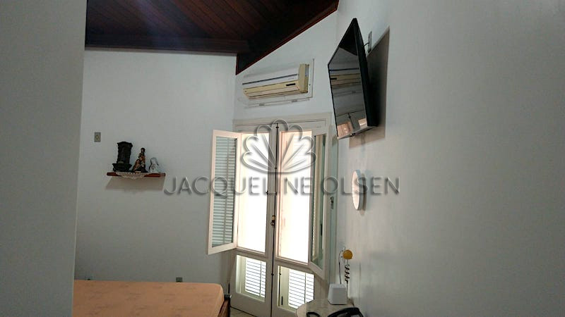 cf42ad8c-8ecd-4075-ab4d-84f0960d9ce7